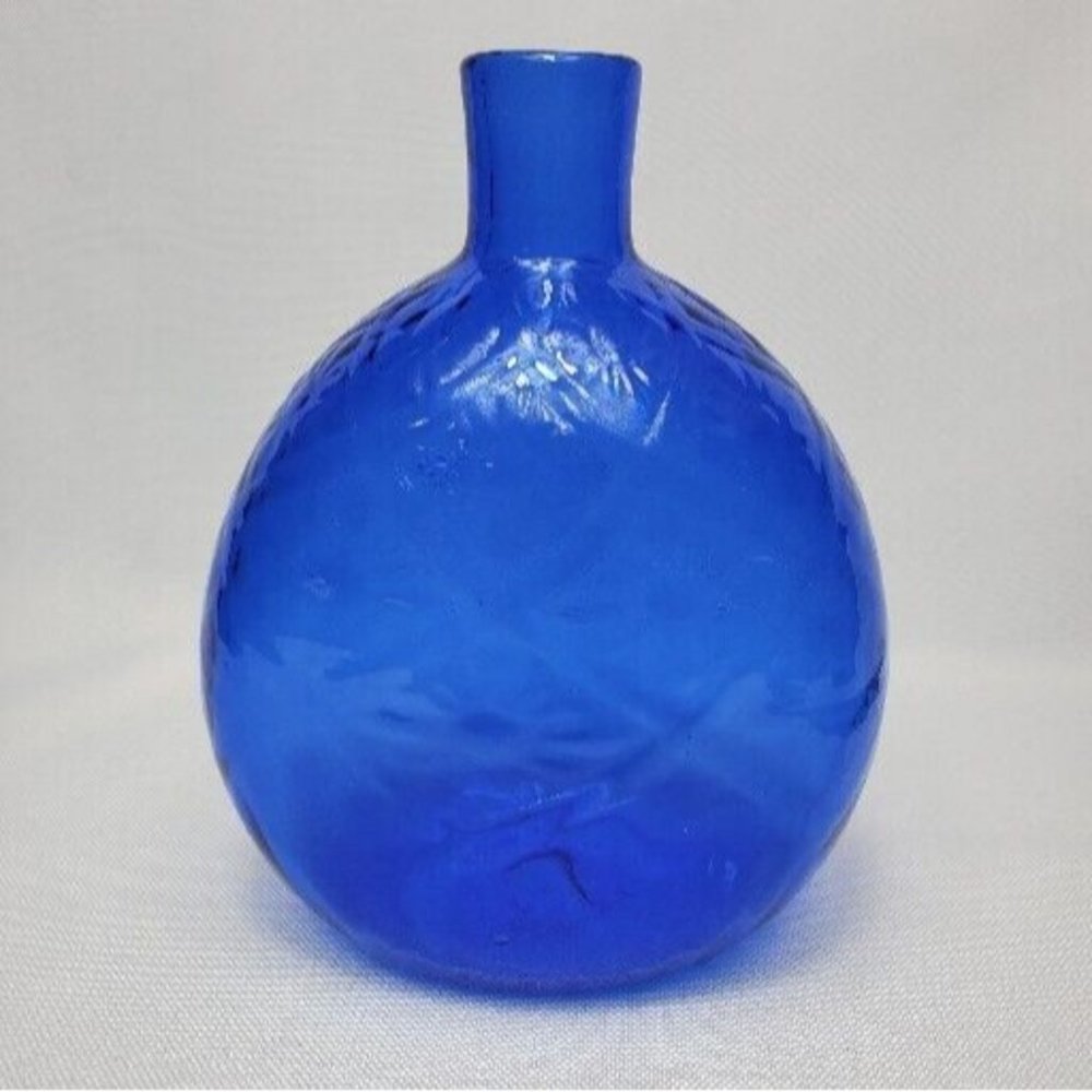 MMA Metropolitan Museum Of Art Glass Flask Ribbed Vintage 1930s